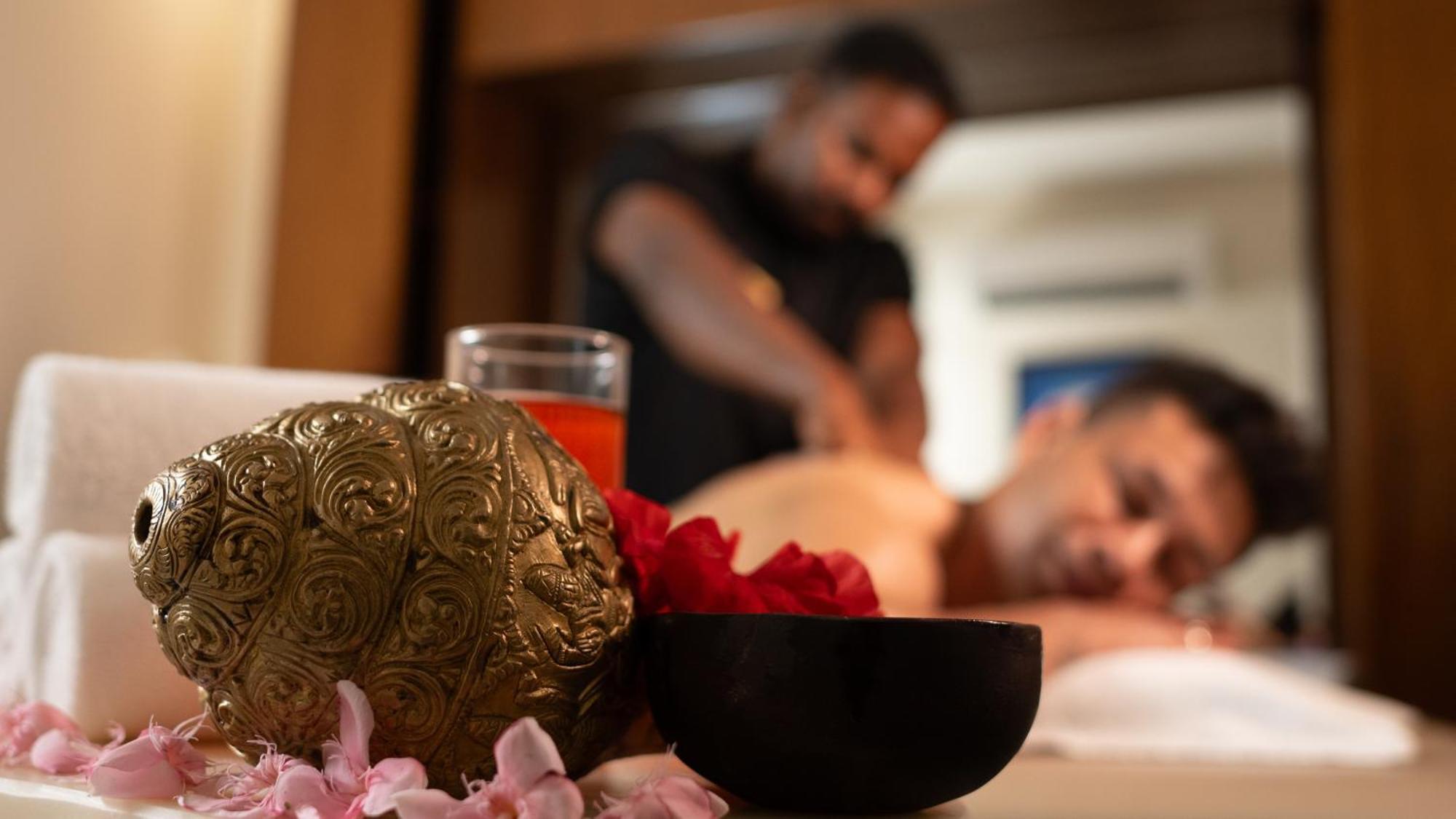 Naad Wellness Hotel Sonipat Buitenkant foto