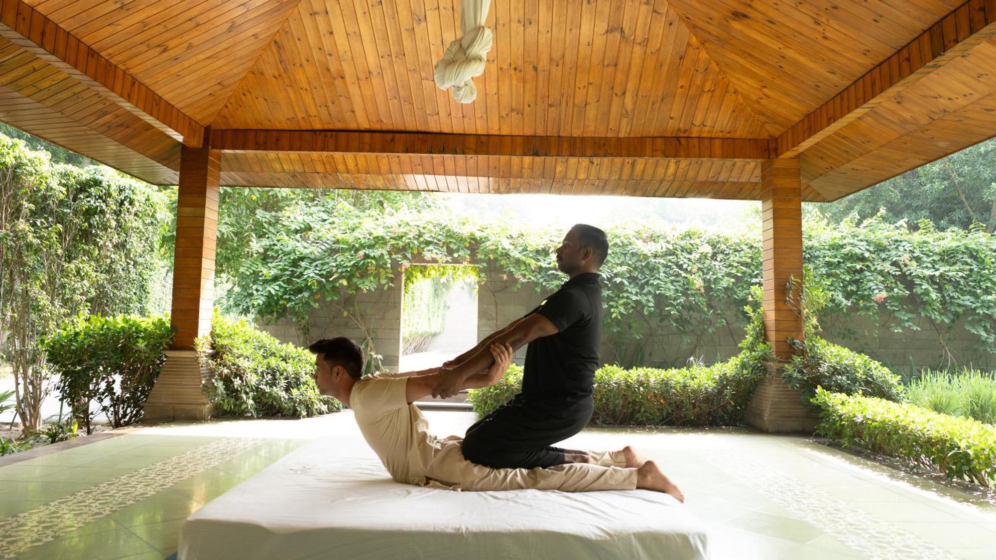 Naad Wellness Hotel Sonipat Buitenkant foto
