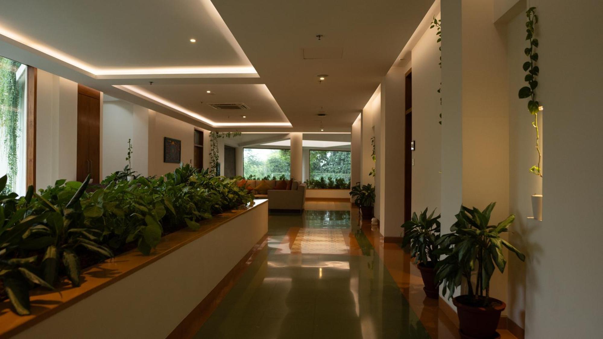 Naad Wellness Hotel Sonipat Buitenkant foto