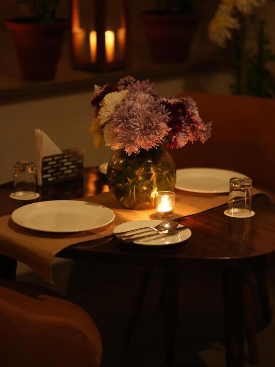 Naad Wellness Hotel Sonipat Buitenkant foto